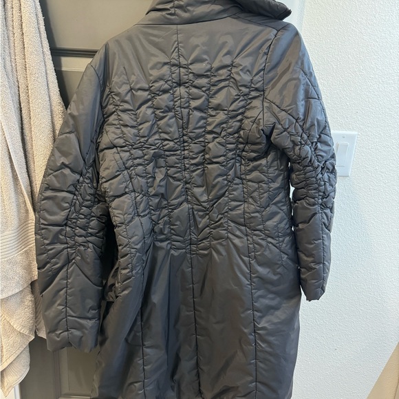 Jacket - Picture 3 of 8